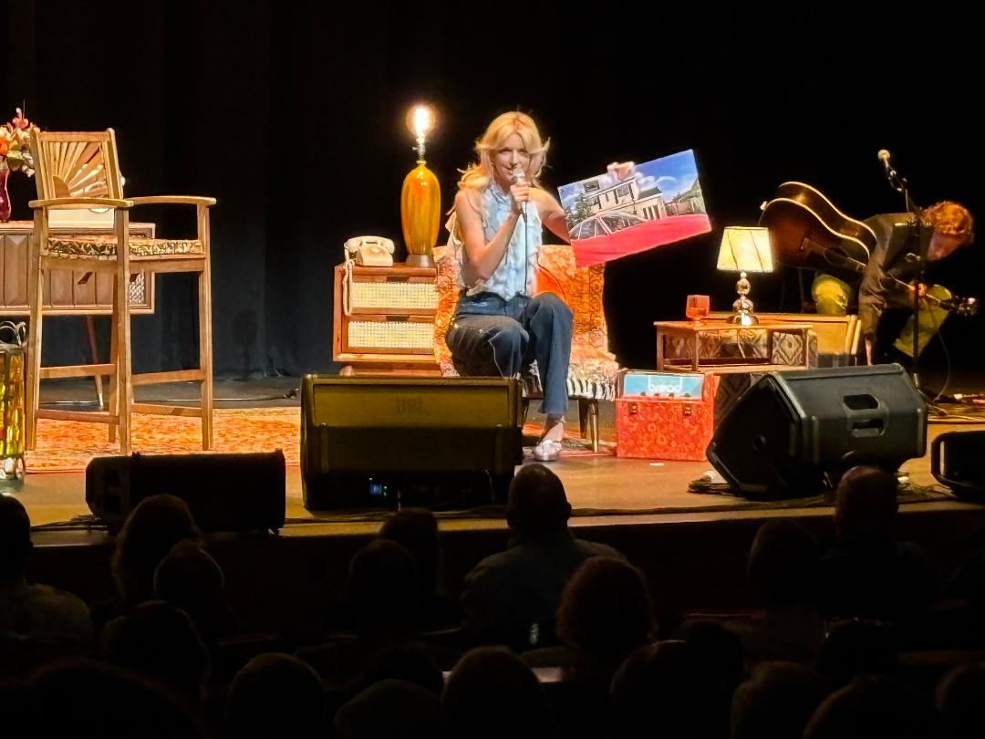 Harriet talking about memories of inspiration on stage